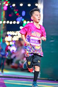 BIB: 16153
                            <button type="button" onclick="openModal(24687295)" class="btn btn-primary btn-sm float-right btn-popup" data-toggle="modal" data-target=".modal-high-quality">
                        <i class="fas fa-shopping-cart"></i> Add to Cart
                    </button>
                                            <button type="button" onclick="isThisMe(24687295, true)" class="btn btn-success btn-sm float-right btn-popup btn-isme hidden" data-toggle="tooltip" data-placement="bottom" title="นี่คือรูปของคุณใช่ไหม คลิกที่นี่เพื่อเอาเข้าอัลบั้ม">
                        <i class="fas fa-plus"></i> Add to album
                    </button>
                    <button type="button" onclick="isThisMe(24687295, false)" class="btn btn-warning btn-sm float-right btn-popup btn-isnotme hidden">
                        <i class="fas fa-ban"></i> Remove from album
                    </button>